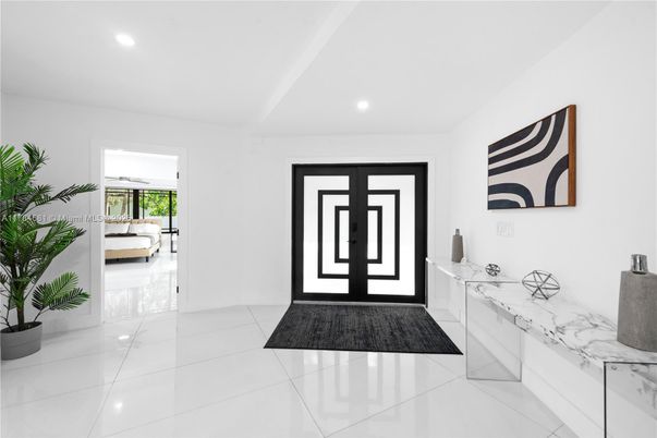 Interior, Recessed Lighting