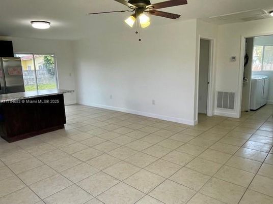 Interior, Washer