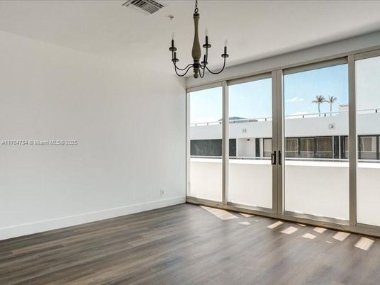 Chandelier, Empty room, Interior, Wood Texture Flooring