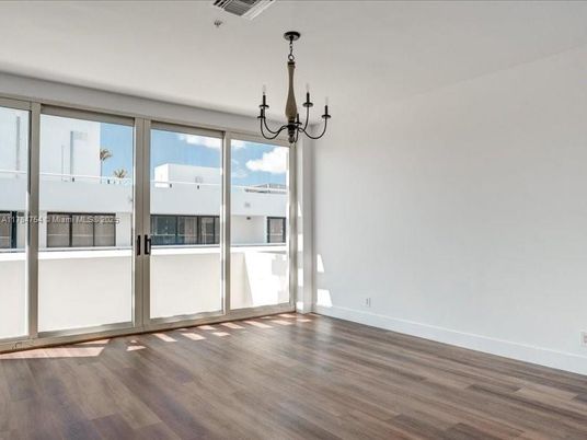 Chandelier, Empty room, Interior, Wood Texture Flooring