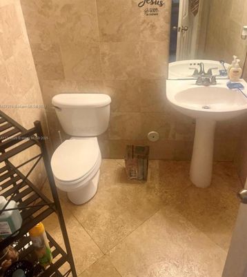 Bathroom, Interior