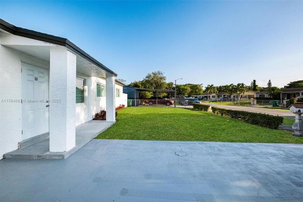 Backyard, Exterior, Playground