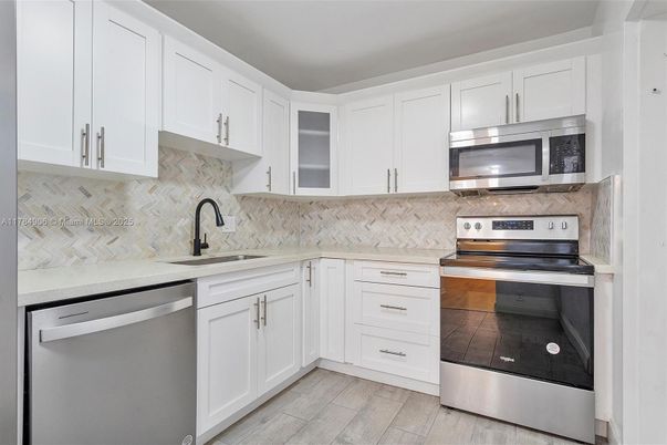 Interior, Kitchen, Stainless Steel Appliances, Wood Texture Flooring