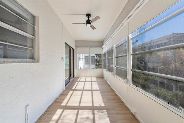 Interior, Sun Room, Wood Texture Flooring