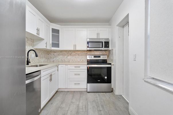 Interior, Kitchen, Stainless Steel Appliances, Wood Texture Flooring