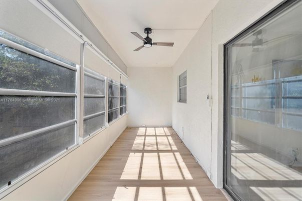 Interior, Sun Room, Wood Texture Flooring