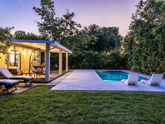 Backyard, Exterior, Pool