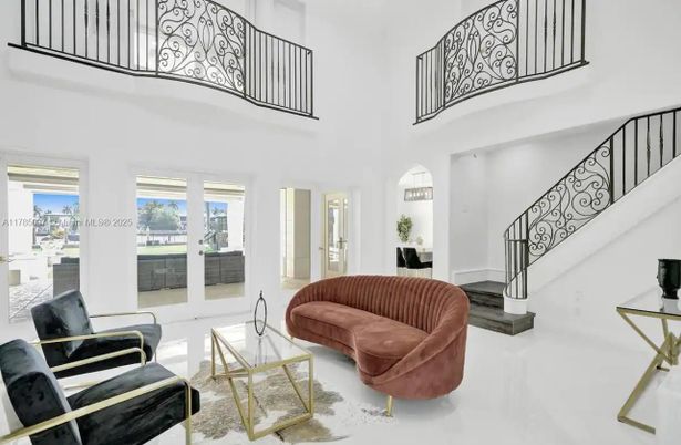 Interior, Living room