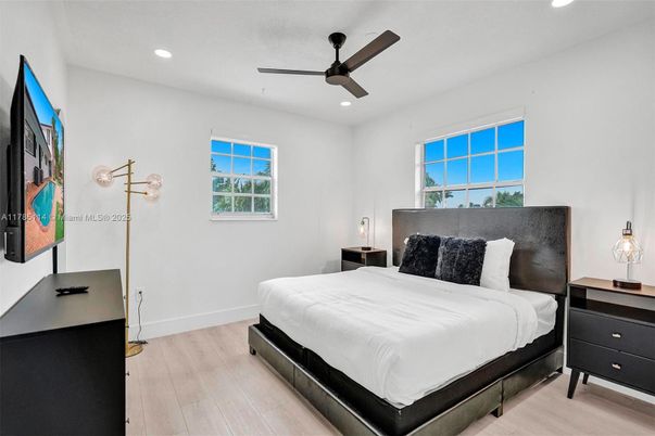 Bedroom, Interior, Recessed Lighting, Wood Texture Flooring