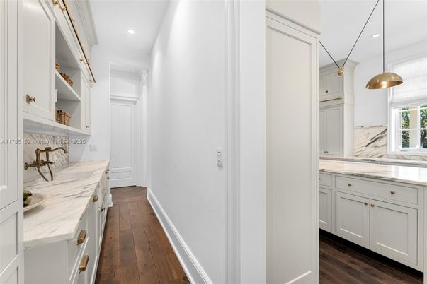Interior, Marble Walls, Pendant Lights, Recessed Lighting, Wood Texture Flooring