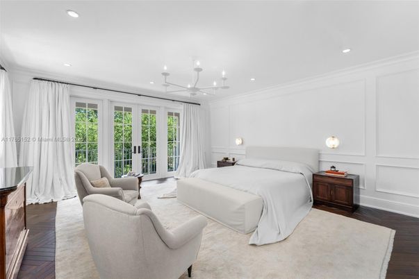 Bedroom, Chandelier, Interior, Recessed Lighting, Wood Texture Flooring