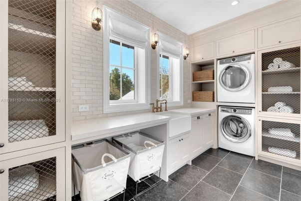 Interior, Recessed Lighting, Washer