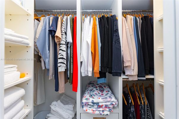 Interior, Walk-in Closets