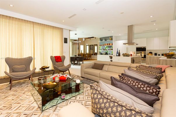 Dining room, Interior, Kitchen, Living room, Pendant Lights, Recessed Lighting