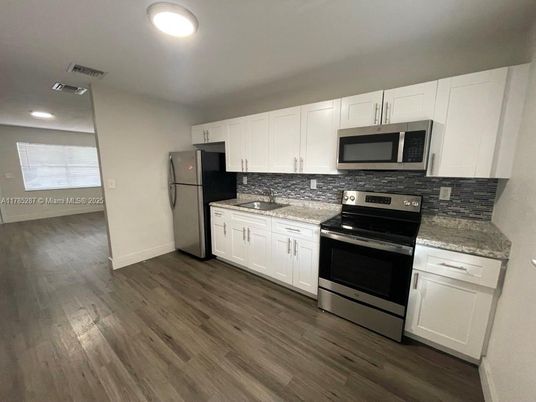 Interior, Kitchen, Recessed Lighting, Wood Texture Flooring