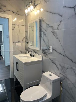 Bathroom, Interior, Marble Walls