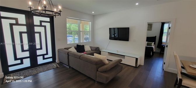 Chandelier, Interior, Living room, Pendant Lights, Recessed Lighting, Wood Texture Flooring