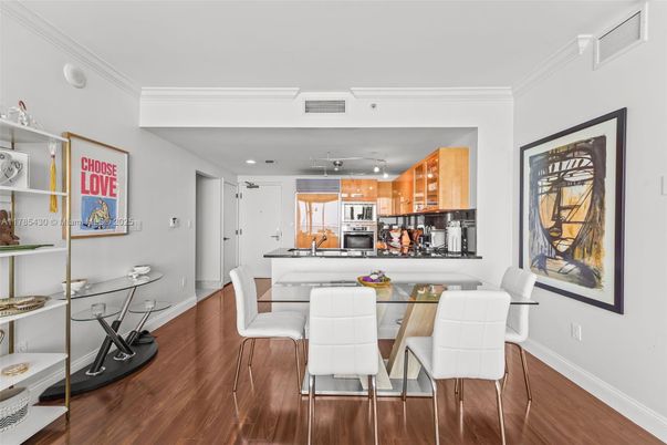 Dining room, Interior, Kitchen, Recessed Lighting, Stainless Steel Appliances, Wood Texture Flooring