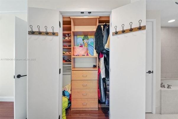 Interior, Recessed Lighting, Walk-in Closets, Wood Texture Flooring