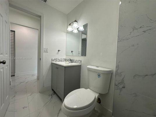 Bathroom, Interior, Marble, Marble Walls