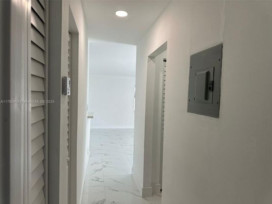 Interior, Marble, Recessed Lighting