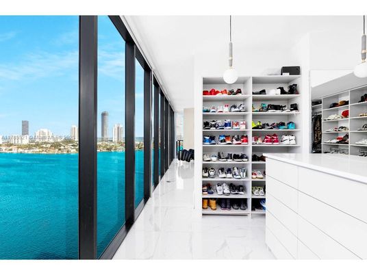 Interior, Marble, Pendant Lights, Walk-in Closets, Water