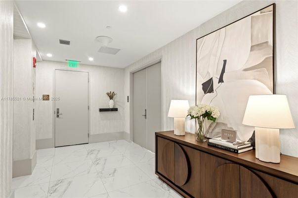 Interior, Marble, Recessed Lighting
