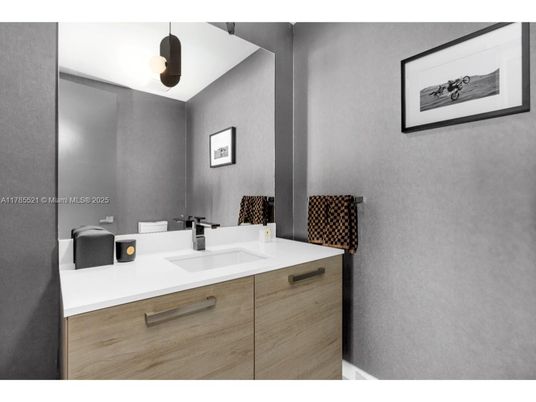 Bathroom, Interior, Pendant Lights