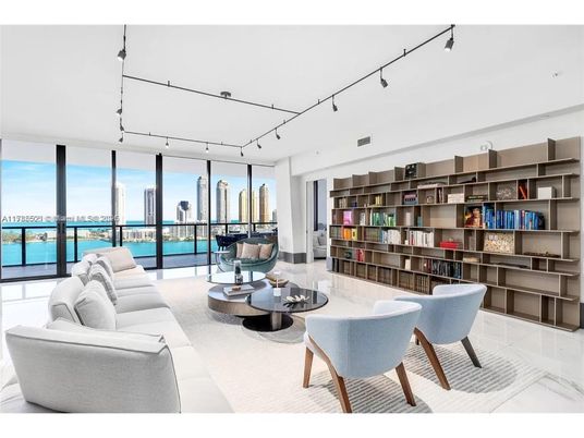 Interior, Living room, Water