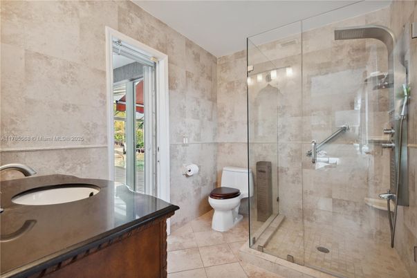 Bathroom, Glass Shower, Interior