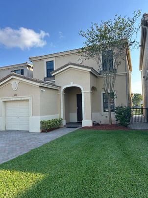 Attached, Backyard, Exterior, Facade, Mediterranean