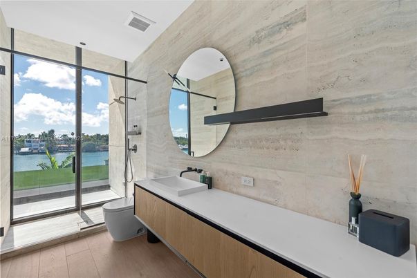 Bathroom, Interior, Water, Wood Texture Flooring
