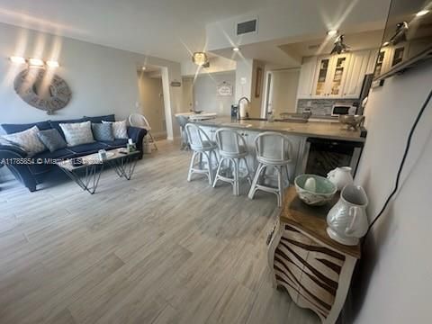 Interior, Kitchen, Living room, Pendant Lights, Wood Texture Flooring