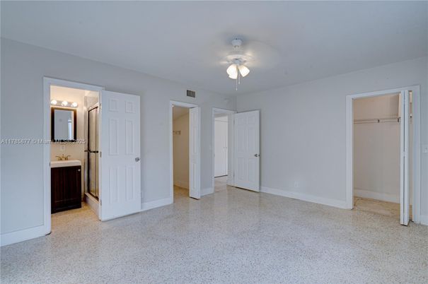 Bathroom, Empty room, Interior