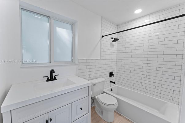 Bathroom, Interior, Recessed Lighting, Wood Texture Flooring