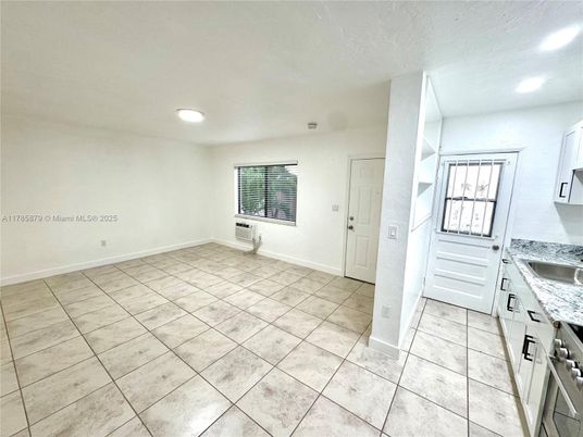 Empty room, Interior, Kitchen, Recessed Lighting