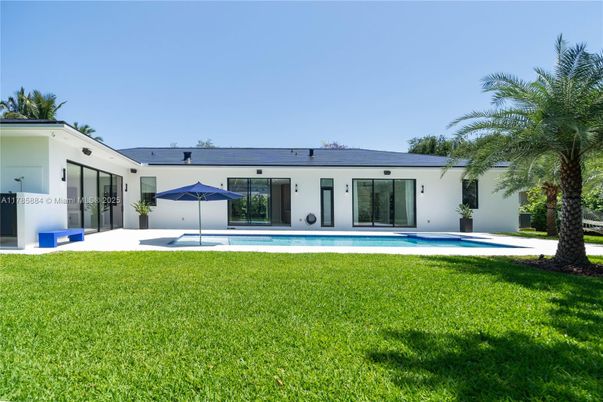 Backyard, Exterior, Pool