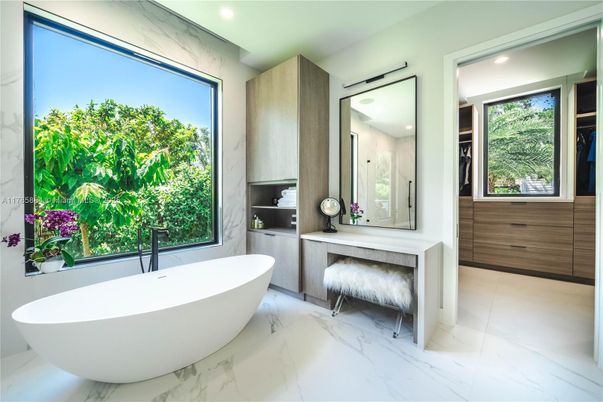 Bathroom, Free Standing Baths, Interior, Marble, Marble Walls, Recessed Lighting
