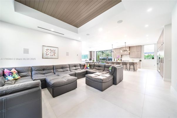 Interior, Kitchen, Living room, Pendant Lights, Recessed Lighting