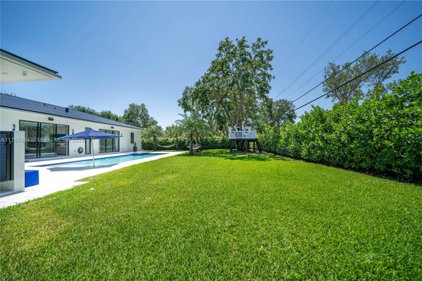 Backyard, Exterior, Pool