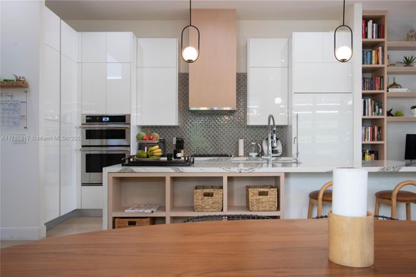 Interior, Kitchen, Pendant Lights, Stainless Steel Appliances