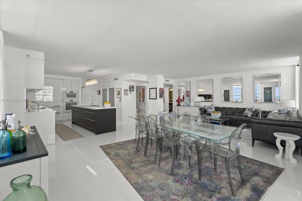 Dining room, Interior, Kitchen, Living room, Pendant Lights