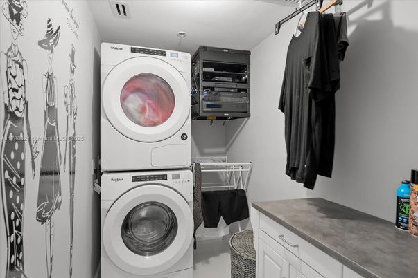 Interior, Utility Closets, Washer