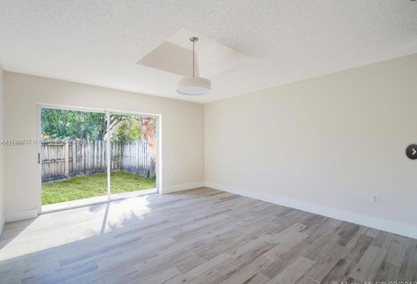 Empty room, Interior, Pendant Lights, Wood Texture Flooring