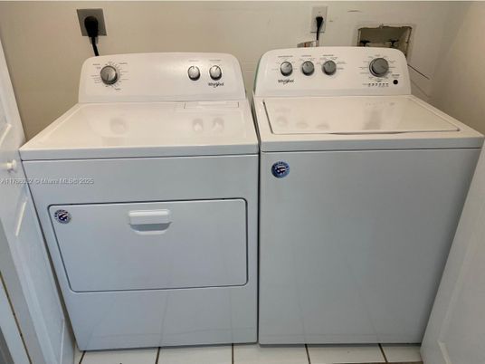 Interior, Utility Closets, Washer