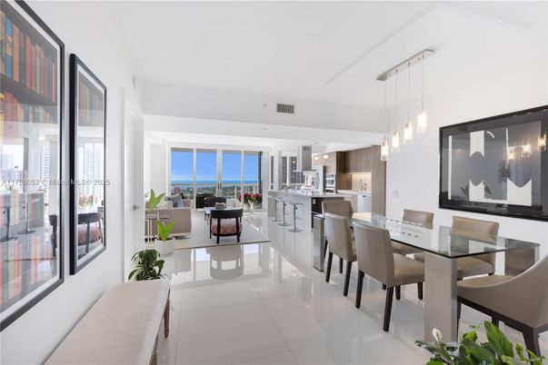 Dining room, Interior, Kitchen, Pendant Lights