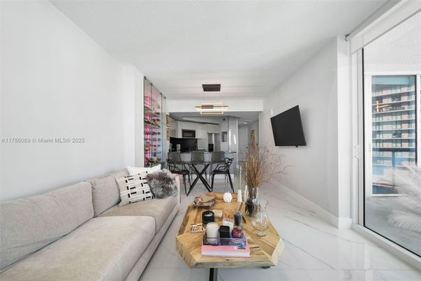 Dining room, Interior, Kitchen, Living room