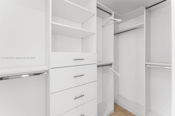 Interior, Walk-in Closets