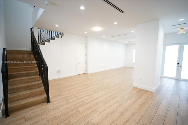 Empty room, Interior, Recessed Lighting, Wood Texture Flooring