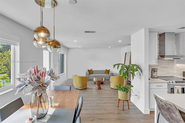 Dining room, Interior, Kitchen, Living room, Pendant Lights, Recessed Lighting, Wood Texture Flooring